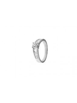 Bague Solitaire accompagné diamants or 750/000