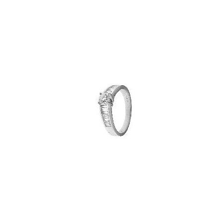 Bague Solitaire accompagné diamants or 750/000