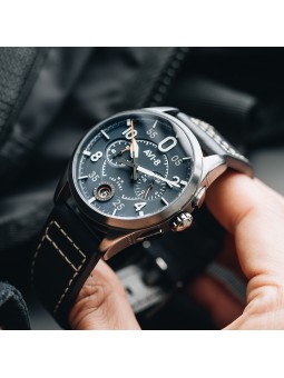 Montre Homme AVI-8 AV-4089-04 Spitfire - Mouvement Quartz Japonais - Affichage chrono et date  Boitier rond en acier gun