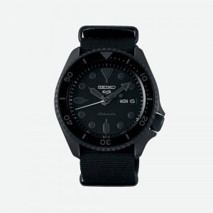 Montre Homme SEIKO 5 Street Automatique Noir Nato - SRPD79K1