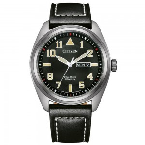 Citizen - Montre Eco-Drive Titanium Military noir titane - Ref BM8560-29EE