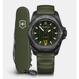 VICTORINOX - Montre Homme Inox carbone - Ref 242021.1